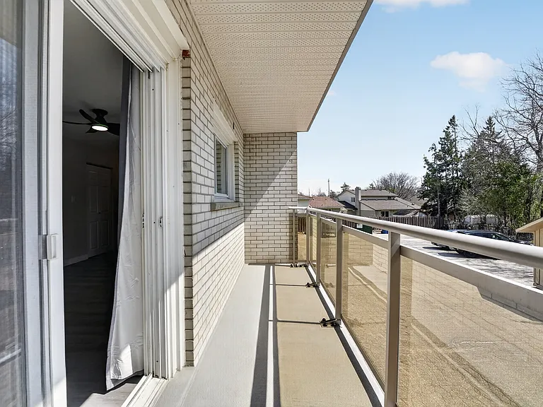 81 Kenwood Dr #6 — Photo 13