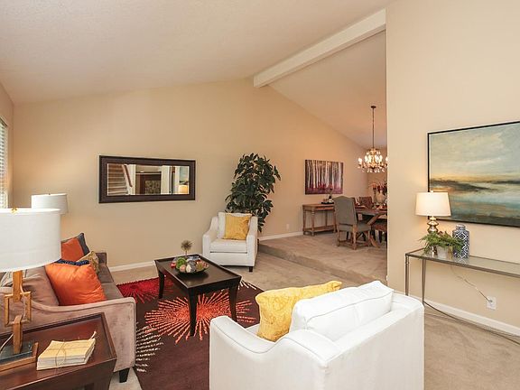 3rd image of 1618 Canary Dr