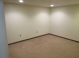 126 Lloyd St, Dover, OH