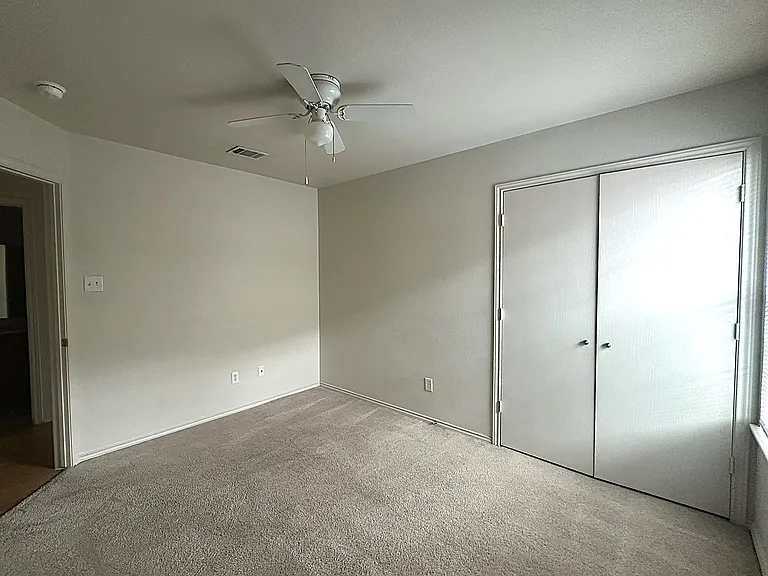 4807 Auburn Dr #A — Photo 5