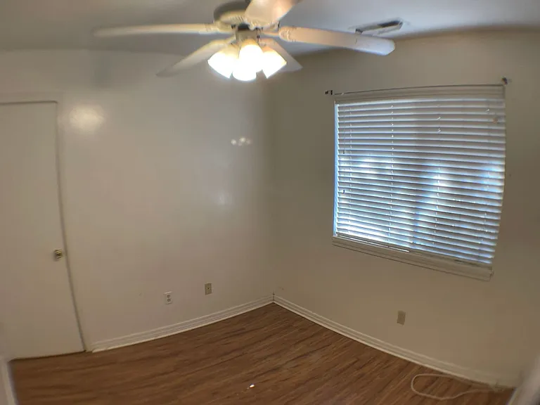 1728 N West St #B — Photo 18