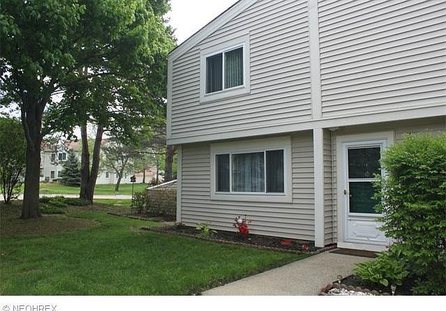 1st image of 3275 Bay Landing Dr #19