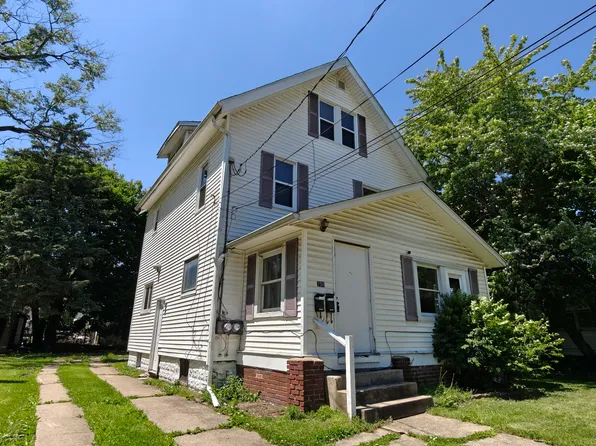 730 Carlysle St Unit 2, Akron, OH 44310