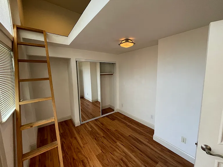 2165 Dwight Way — Photo 8
