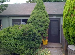 8924-8932 SE Ellis St, Portland, OR