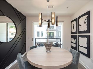 392 Pratt Dr #2033, Atlanta, GA 30315