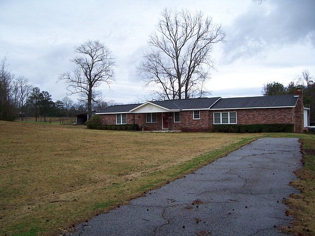 1st image of 806 Old Columbus Rd