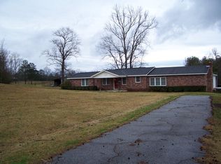 806 Old Columbus Rd, Opelika, AL 36804