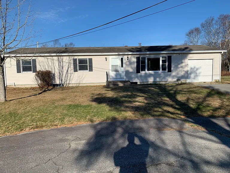 2 Uscg Housing Dr — Photo 22