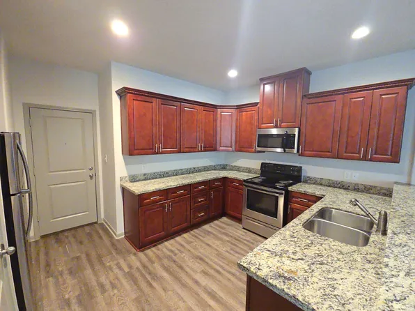 626 Magnolia Bnd, New Caney, TX 77357