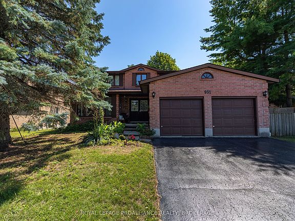 2nd image of 951 Newcastle St