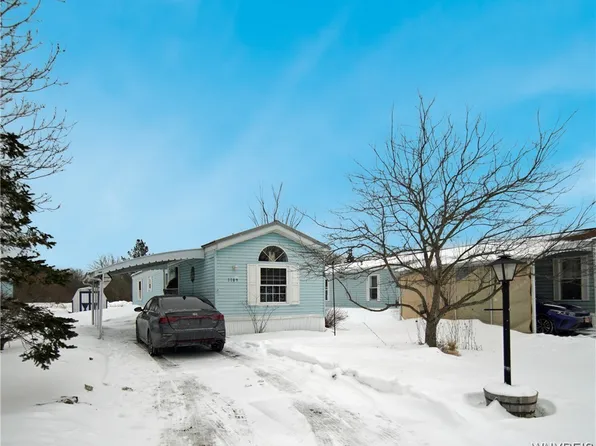 1109 Northwood Dr, Derby, NY 14047