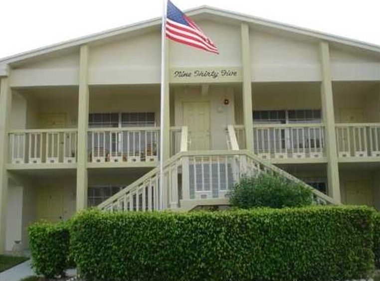 1st image of 935 SE 9th Ave APT 11