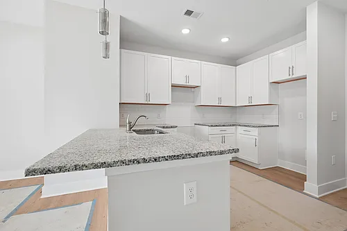 The Palms Apartments Photo 1 The Palms Apartments Photo 1