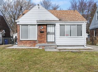 11451 Balfour Rd, Grosse Pointe, MI 48224