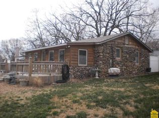 114 W Gold St, Warsaw, MO 65355