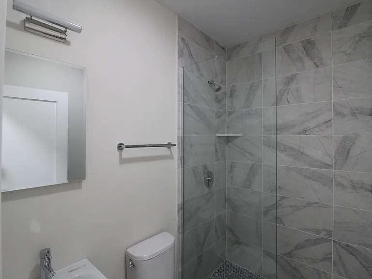 6307 N Mozart St #2N — Photo 13