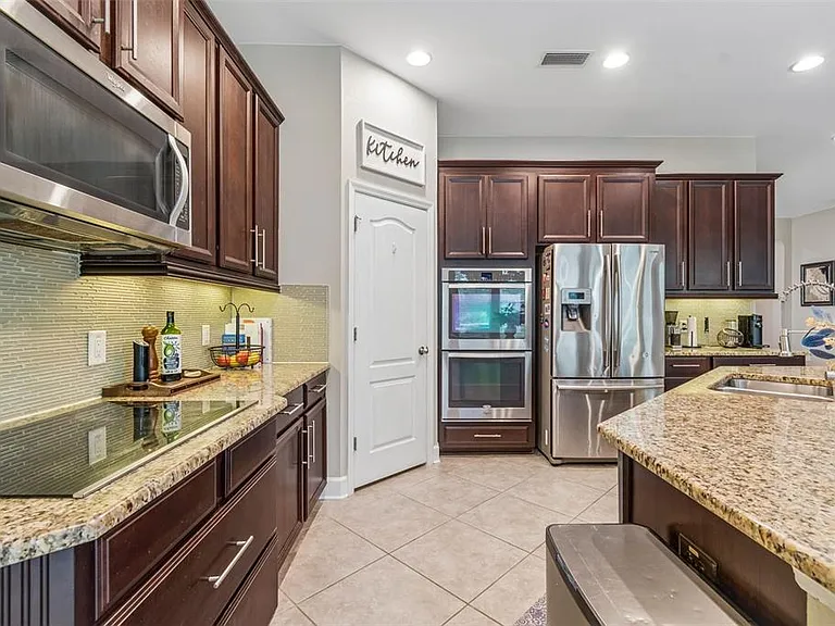 4123 Windcrest Dr — Photo 21