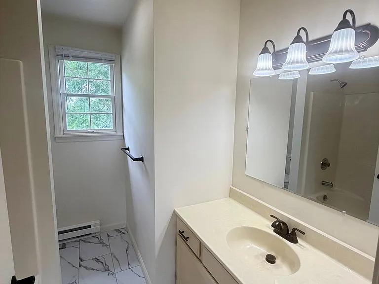 673 S Cedar St — Photo 19