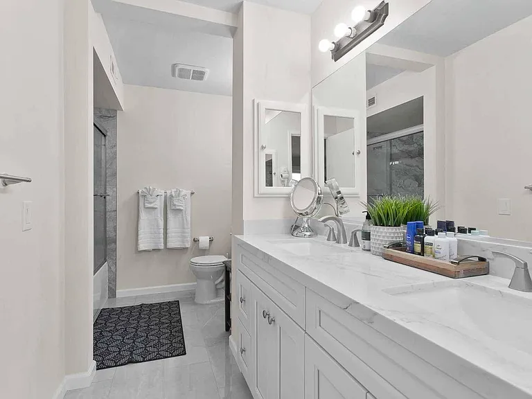 2910 Malaga Cir #A — Photo 17
