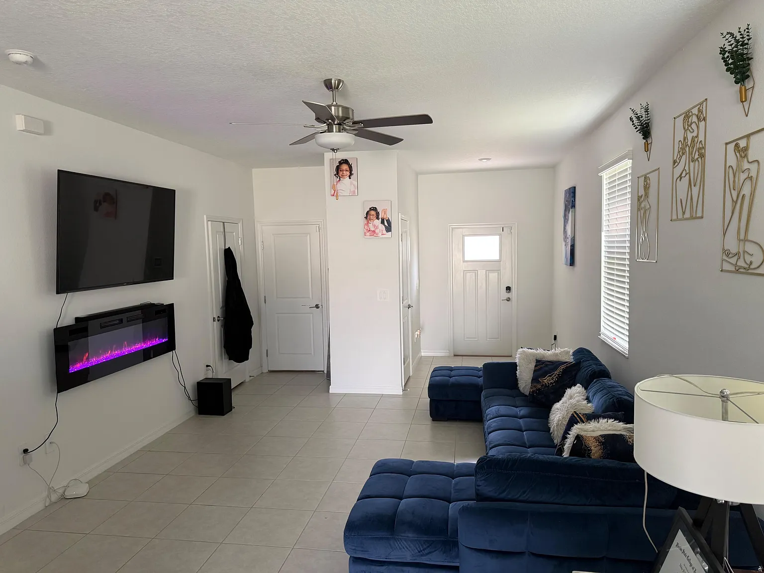 2 bed, 2.5 bath, 1515 sqft, $1,481 — Photo 2