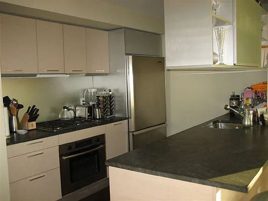 Rented by Sotheby's International Realty | media 28