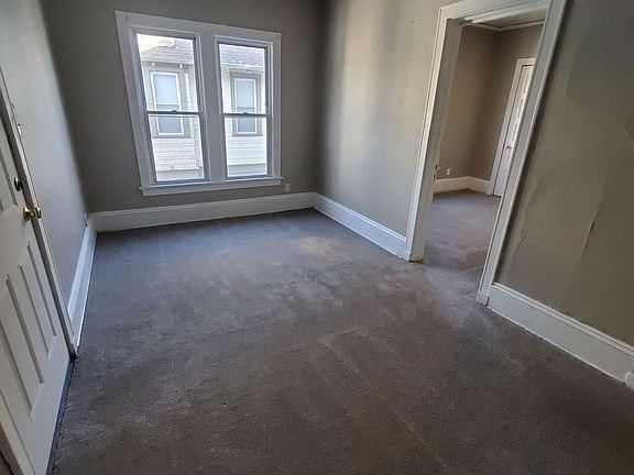 5th image of 502-504 N 32nd St #504-1