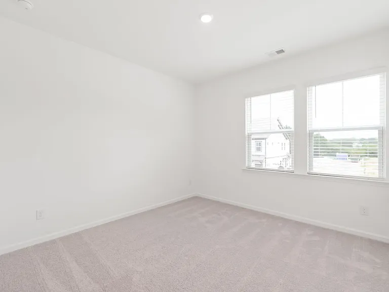 302 Silver Fleet Dr — Photo 36