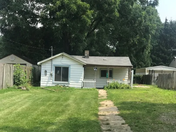 3315 Hoover St, Kalamazoo, MI 49008