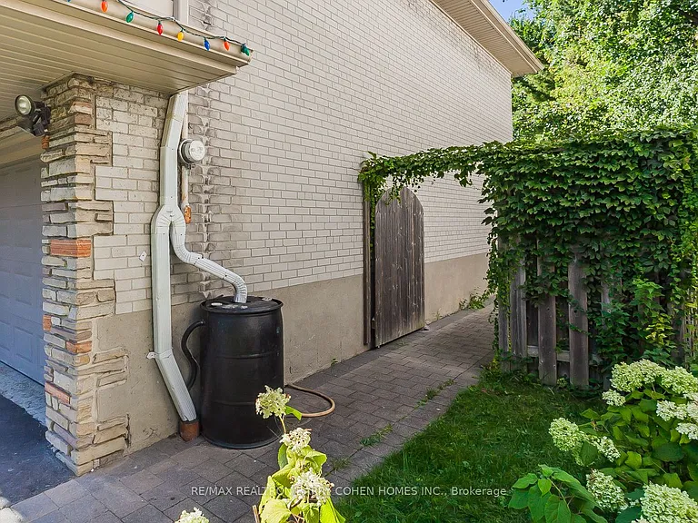 12 Longwood Dr #BASEMENT — Photo 22