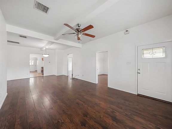 3rd image of 4314 6th St