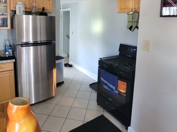 3rd image of 3453 Fulton Rd Unit 2