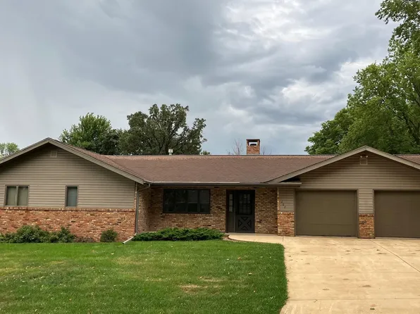 402 6th St, Alton, IA 51003