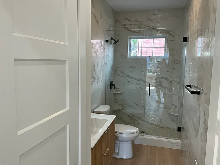 5 Milton Ave — Photo 16