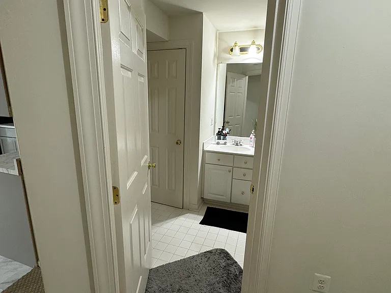 1910 Powells Landing Cir — Photo 5