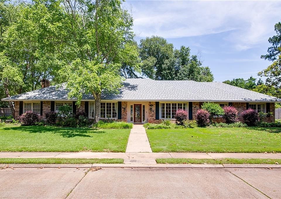 1st image of 4002 Whitefield Blvd