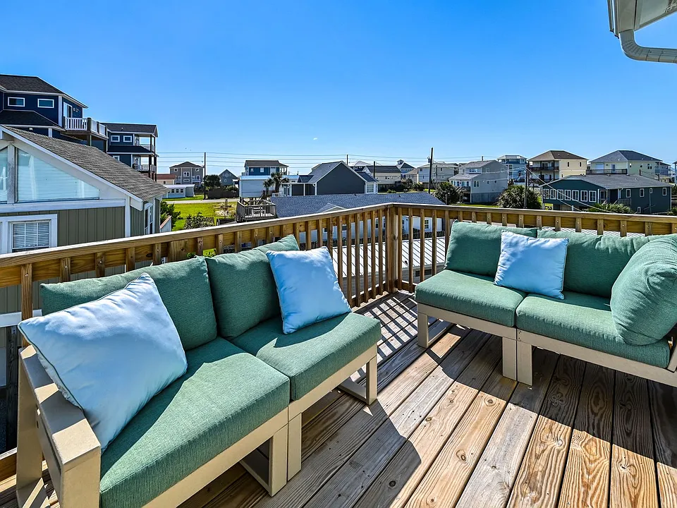 4 Bermuda Landing Pl