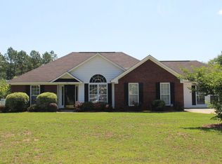 161 Long Pine Dr, Leesburg, GA 31763