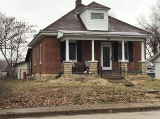 711 W 9th St, Washington, MO