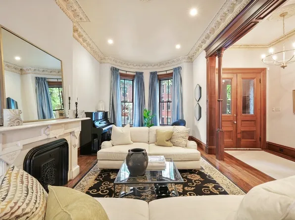 11 Wellington St, Boston, MA 02118