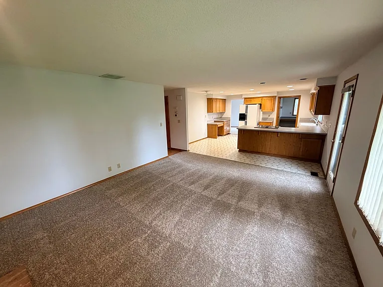 1835 NE 56th Ave — Photo 11