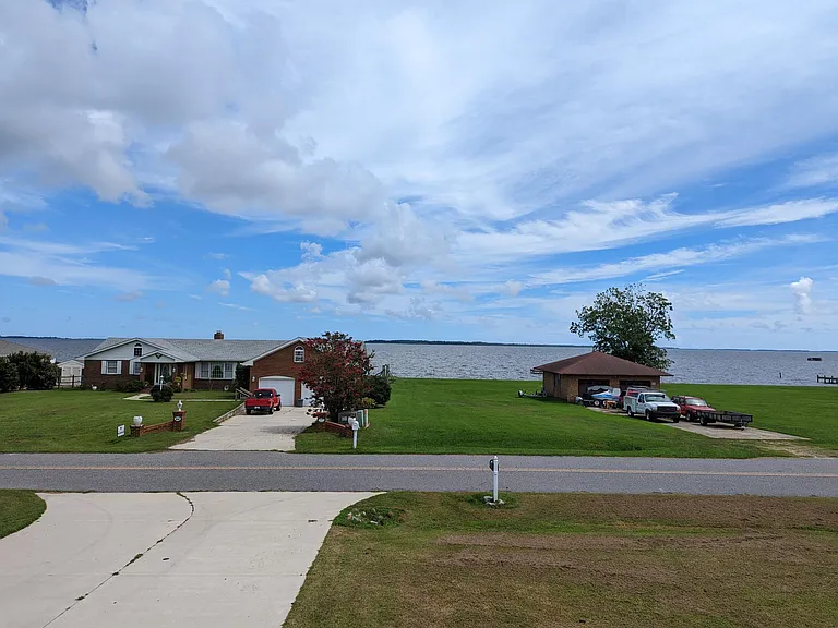 155 Baxter Estates Rd — Photo 4