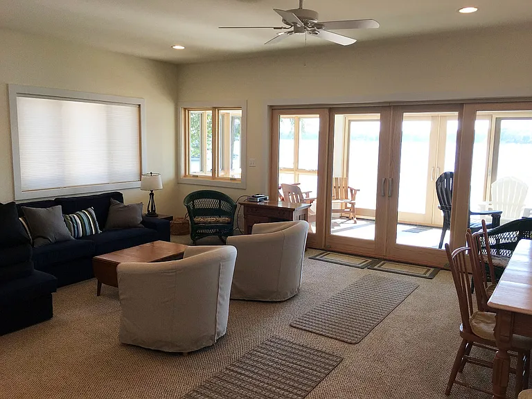 6454 N Shore Dr — Photo 6