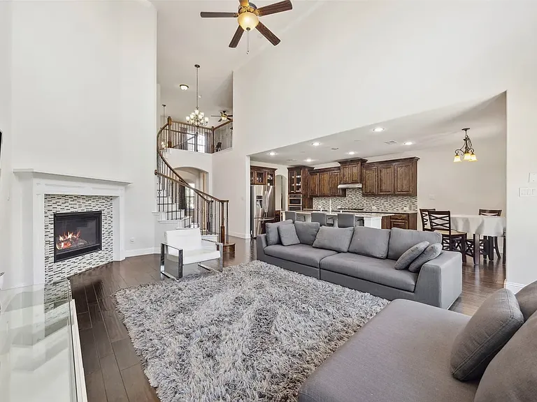 11459 Alejandra Ln — Photo 8