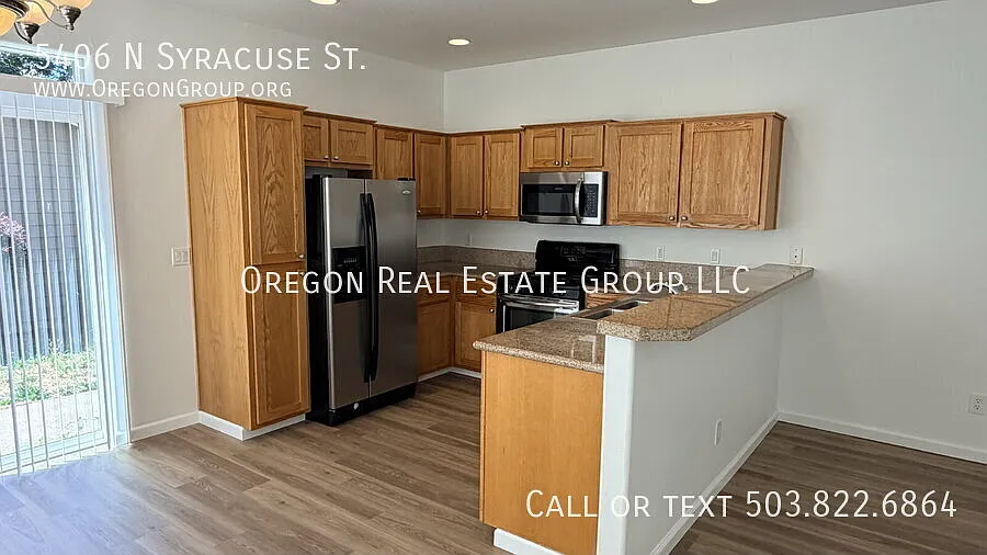 Well Maintained 4 Bedroom Home Close To University Of Portland — Photo 4