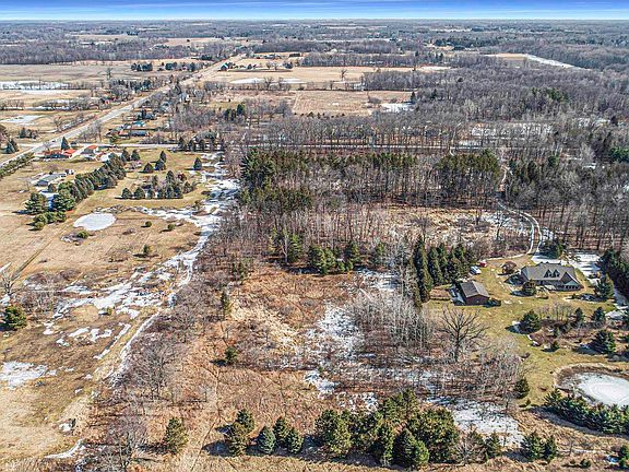 3rd image of 395 S Lake George Rd