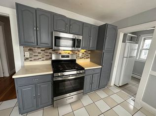 911 Hyde Park Ave APT 2, Hyde Park, MA 02136
