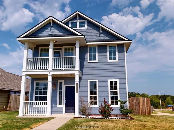 2018 Turning Leaf Dr, Bryan, TX 77807