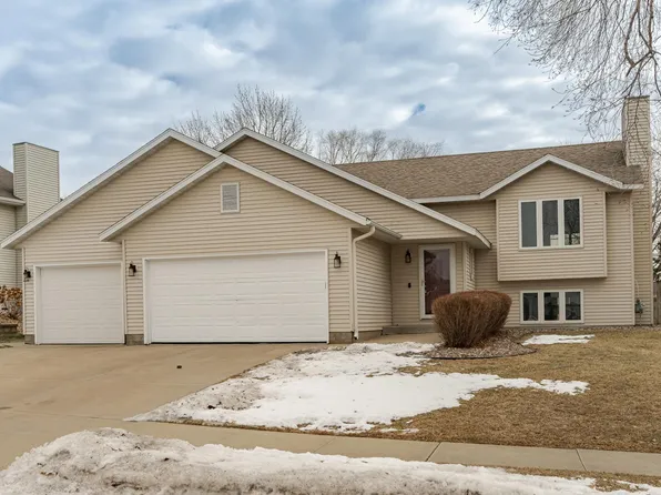 5718 Shetland Dr NW, Rochester, MN 55901