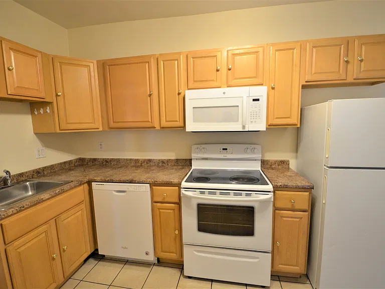 58 Westland Ave #25 — Photo 4